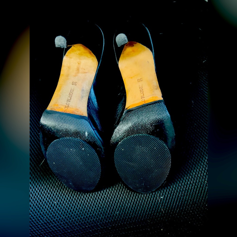 🎉HP🎉🔥 Manolo Blahnik🔥Vella Zipper Front🔥Slingback Bootie High Heels🔥 - Picture 8 of 15